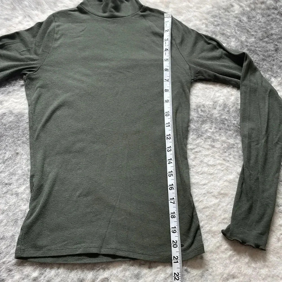 🔥4/$20 Hollister  Ruffle Turtleneck - Picture 8 of 12